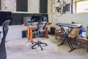 Photo 15- click for photo gallery